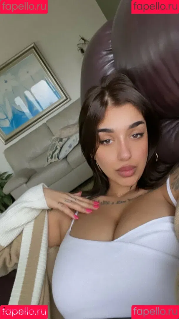 May Bakshi Onlyfans Photo Gallery 