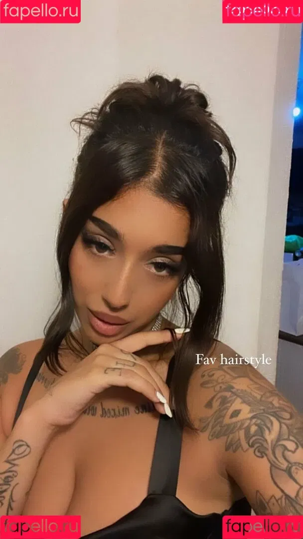 May Bakshi Onlyfans Photo Gallery 