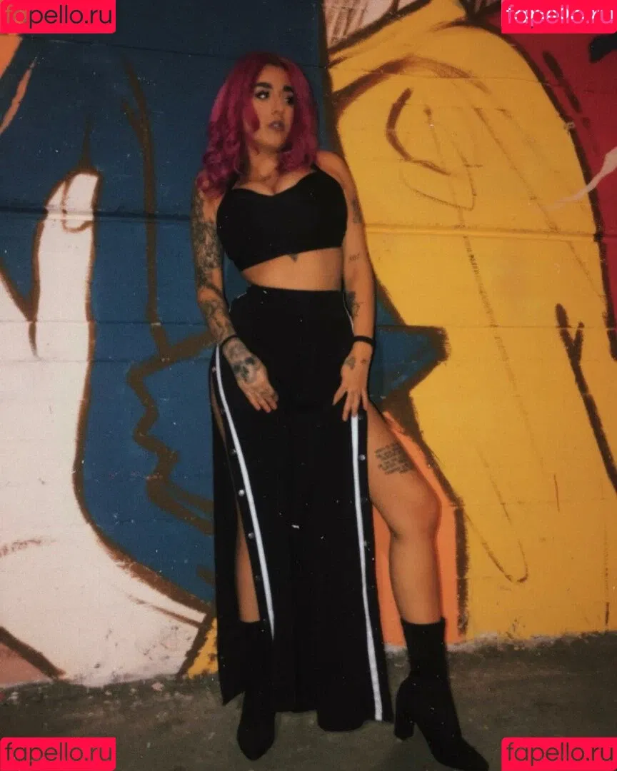 May Bakshi Onlyfans Photo Gallery 