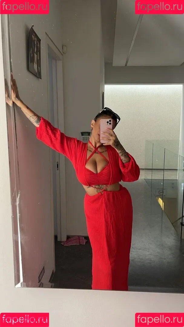 May Bakshi Onlyfans Photo Gallery 