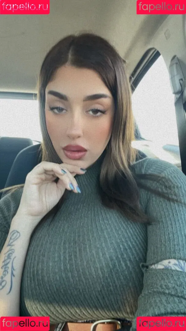 May Bakshi Onlyfans Photo Gallery 