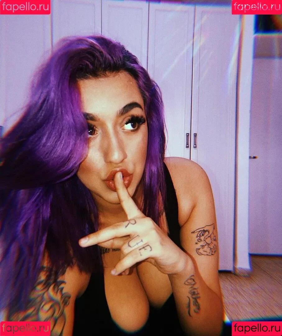 May Bakshi Onlyfans Photo Gallery 