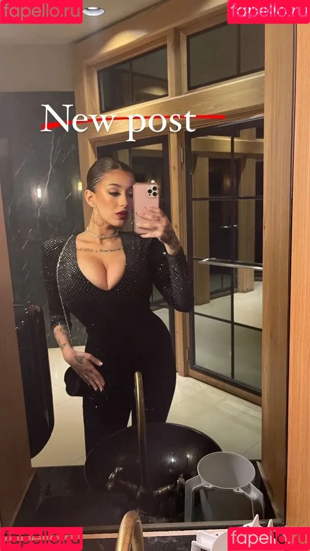 May Bakshi Onlyfans Photo Gallery 