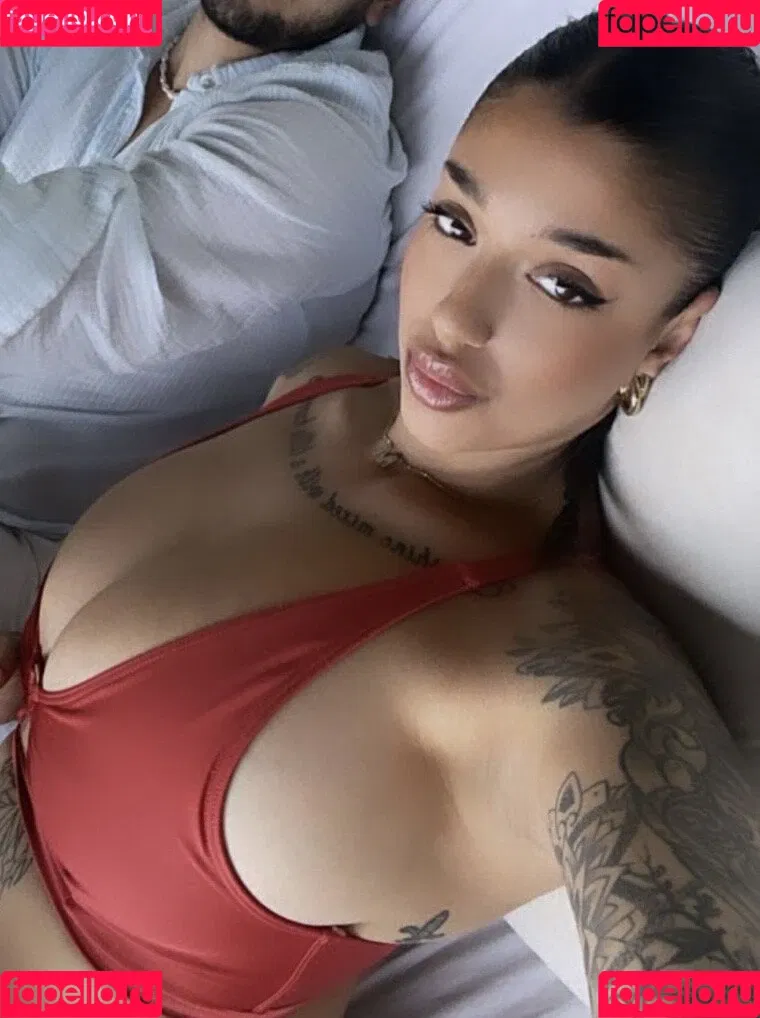 May Bakshi Onlyfans Photo Gallery 