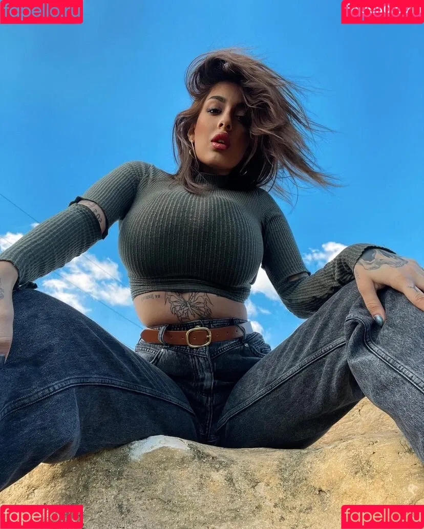 May Bakshi Onlyfans Photo Gallery 