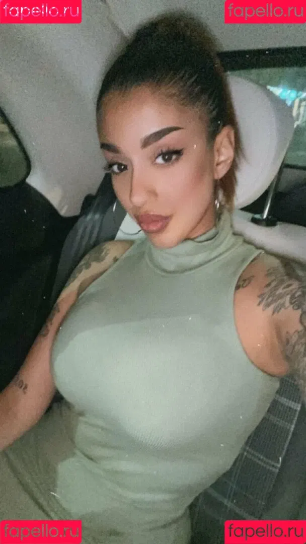 May Bakshi Onlyfans Photo Gallery 