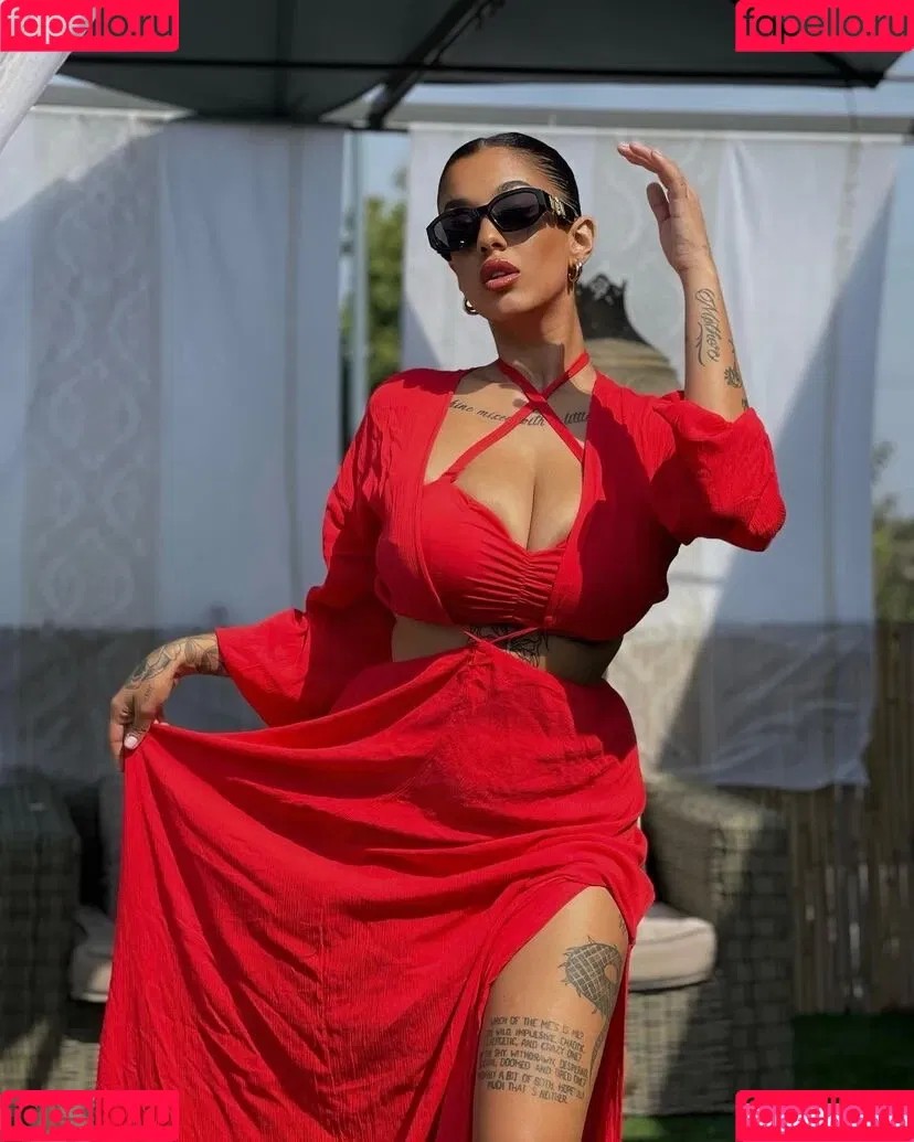 May Bakshi Onlyfans Photo Gallery 