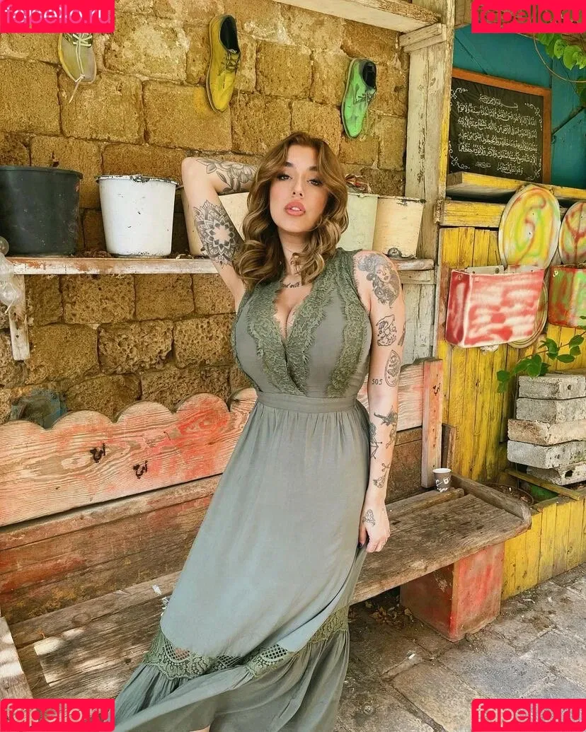May Bakshi Onlyfans Photo Gallery 