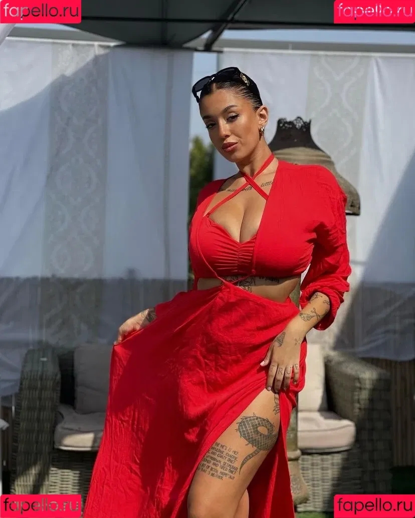 May Bakshi Onlyfans Photo Gallery 