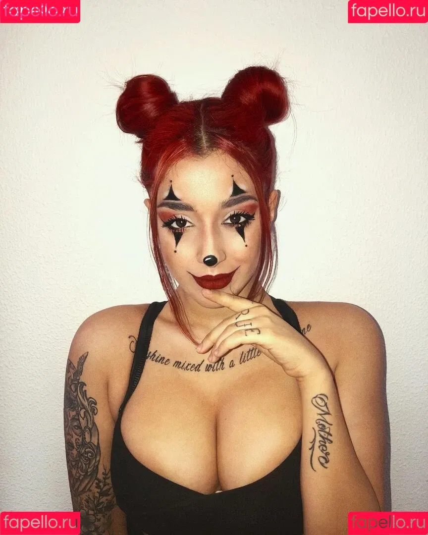 May Bakshi Onlyfans Photo Gallery 