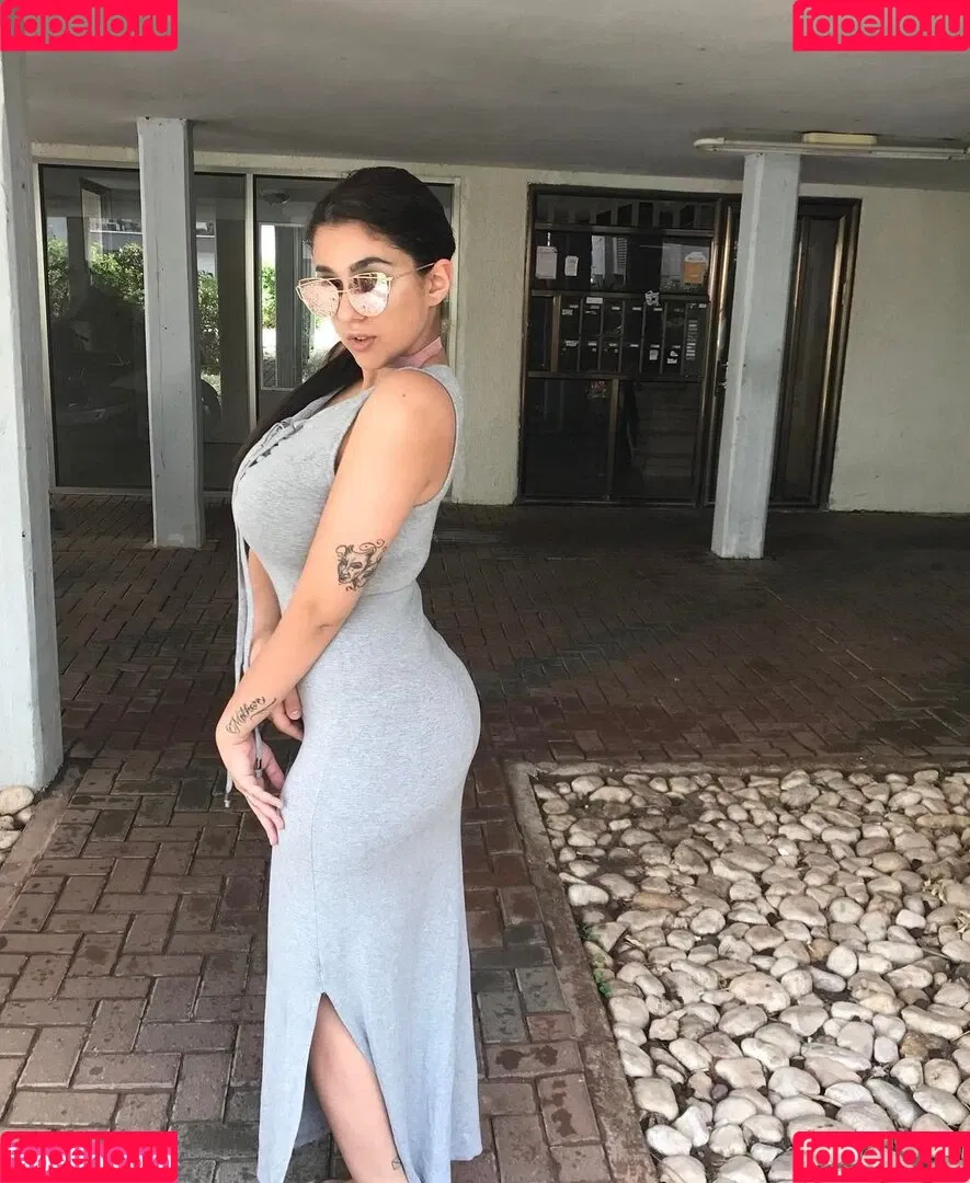 May Bakshi Onlyfans Photo Gallery 