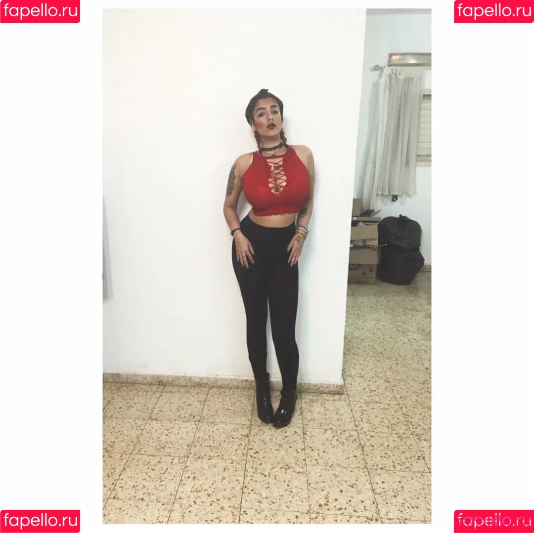 May Bakshi Onlyfans Photo Gallery 