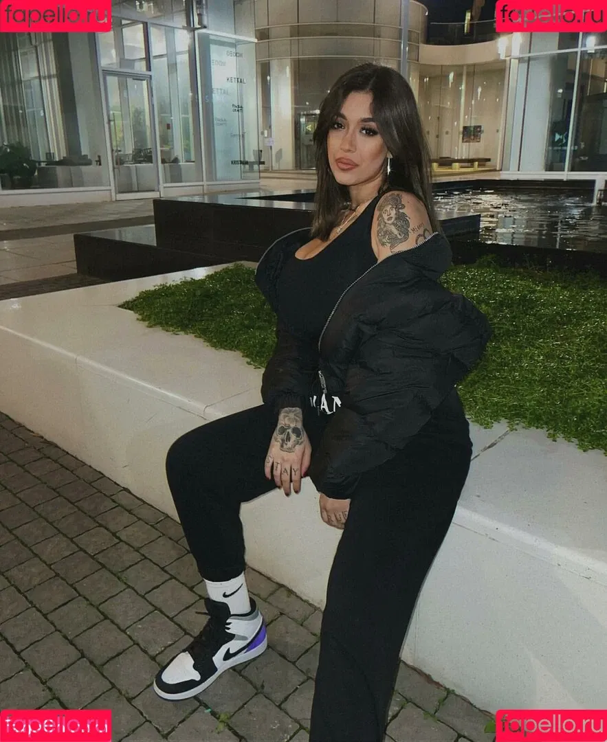 May Bakshi Onlyfans Photo Gallery 