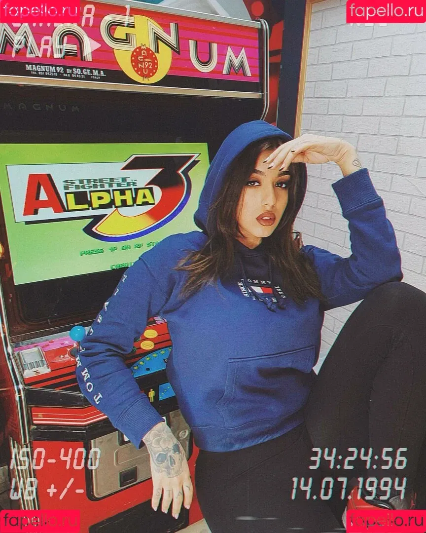 May Bakshi Onlyfans Photo Gallery 