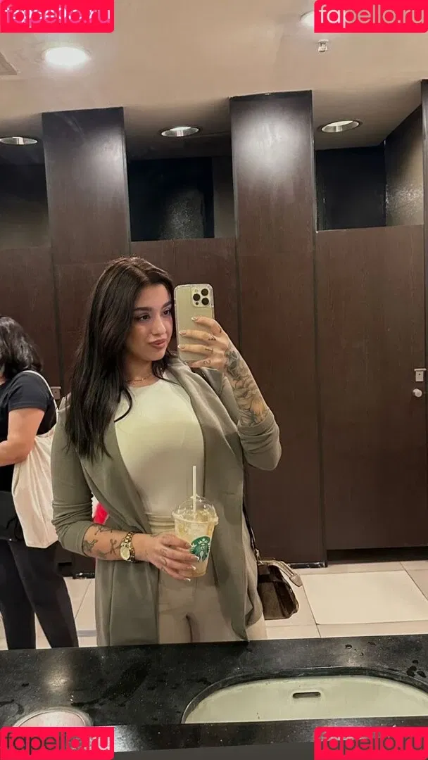 May Bakshi Onlyfans Photo Gallery 