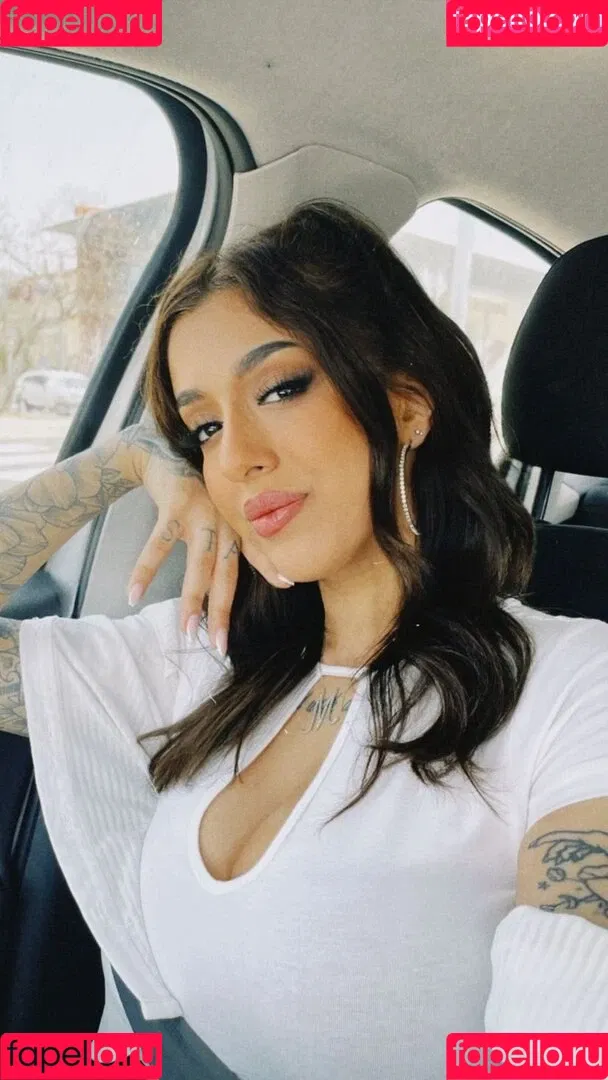 May Bakshi Onlyfans Photo Gallery 