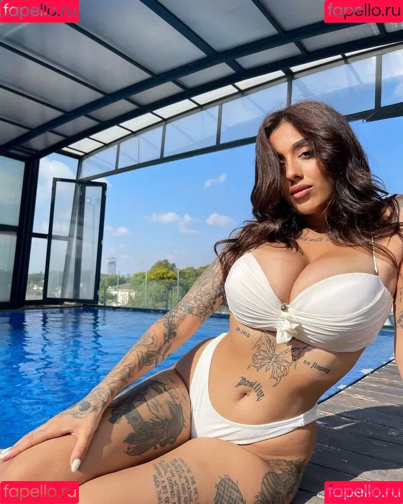 May Bakshi Onlyfans Photo Gallery 