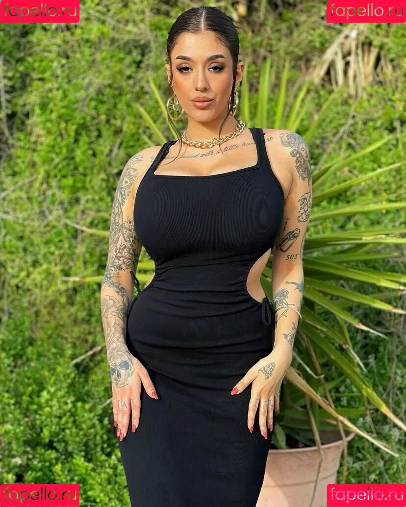 May Bakshi Onlyfans Photo Gallery 