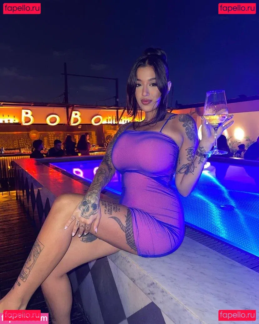 May Bakshi Onlyfans Photo Gallery 