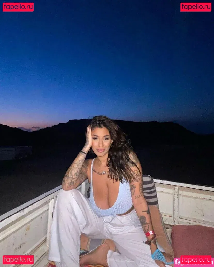 May Bakshi Onlyfans Photo Gallery 