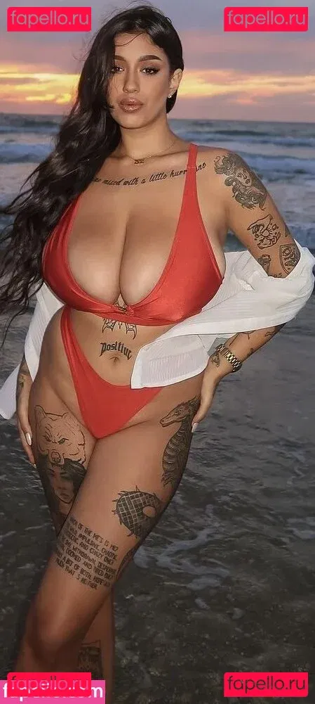 May Bakshi Onlyfans Photo Gallery 