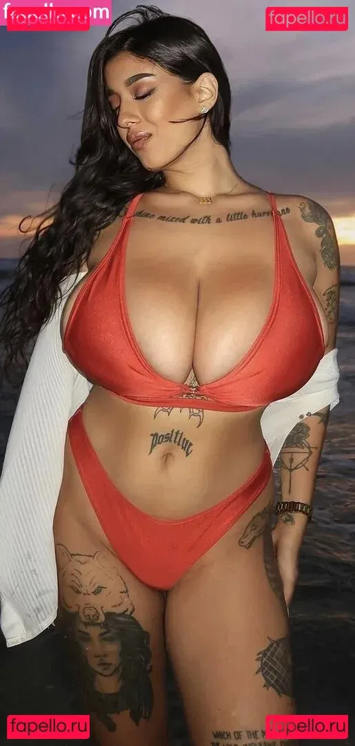 May Bakshi Onlyfans Photo Gallery 