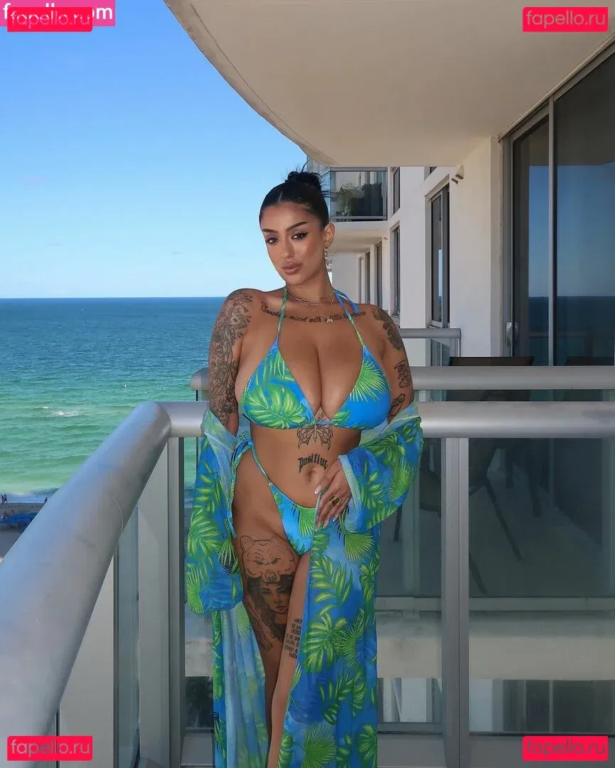 May Bakshi Onlyfans Photo Gallery 