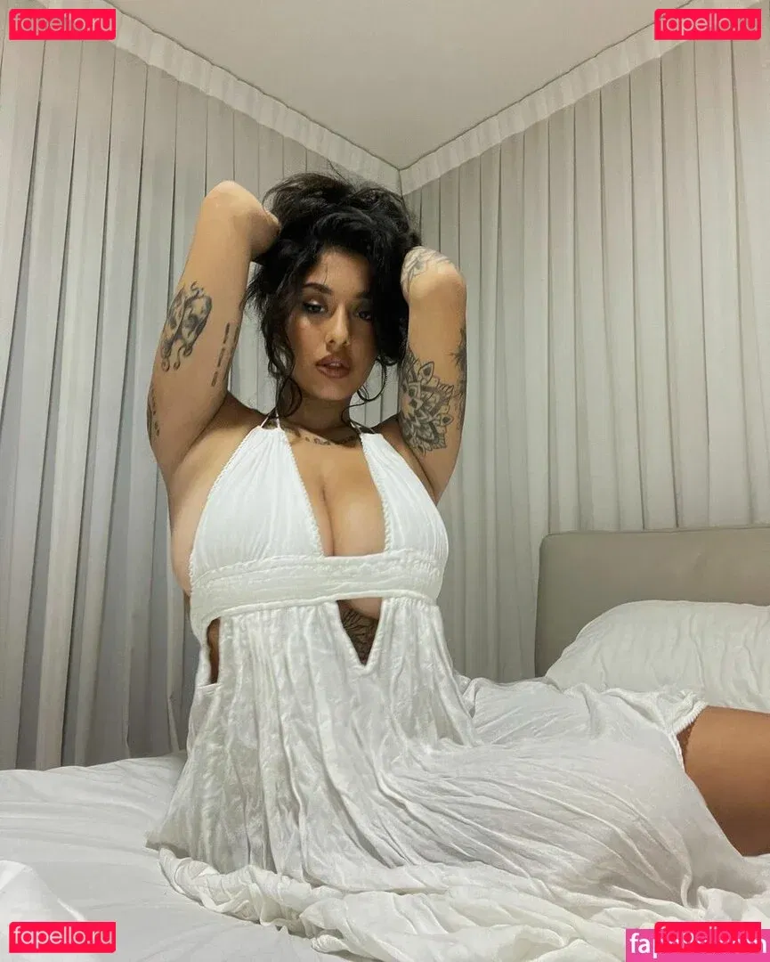 May Bakshi Onlyfans Photo Gallery 