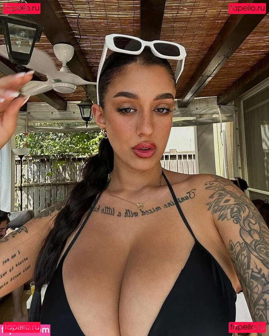 May Bakshi Onlyfans Photo Gallery 