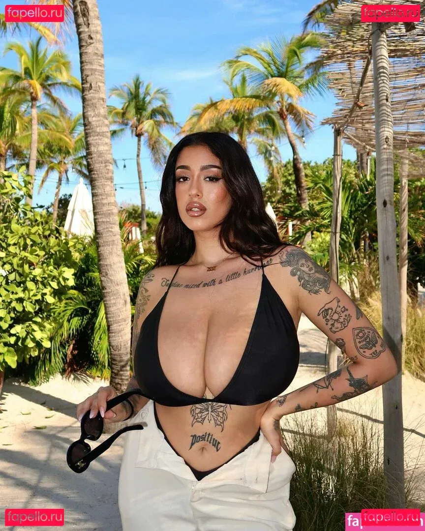 May Bakshi Onlyfans Photo Gallery 