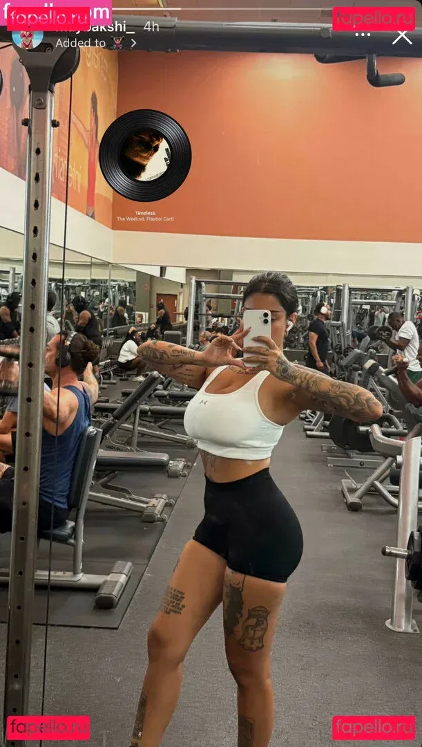 May Bakshi Onlyfans Photo Gallery 