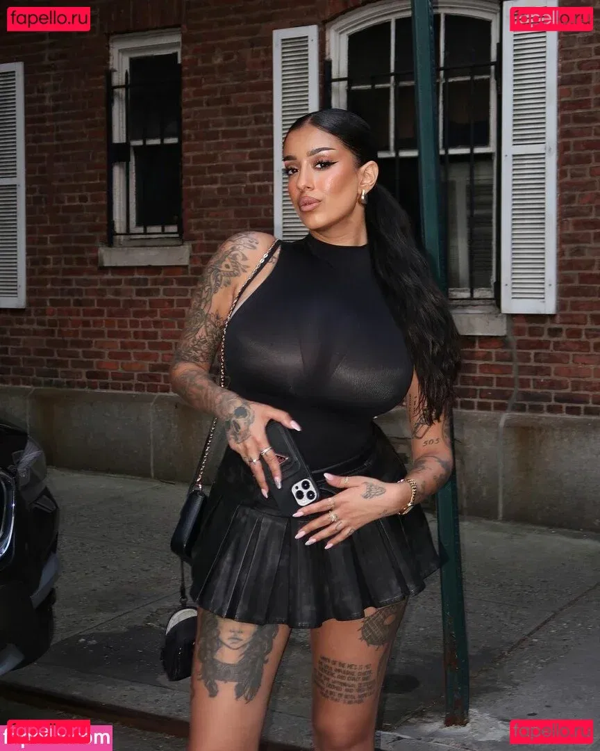 May Bakshi Onlyfans Photo Gallery 