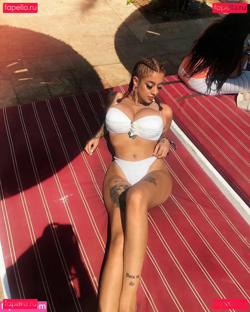 May Bakshi Onlyfans Photo Gallery 