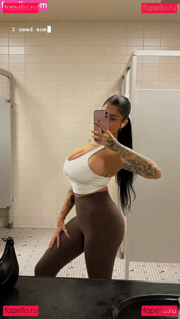 May Bakshi Onlyfans Photo Gallery 