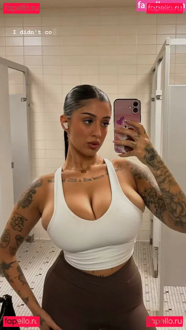 May Bakshi Onlyfans Photo Gallery 