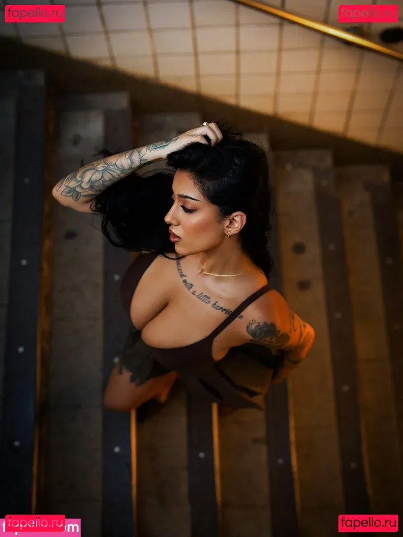 May Bakshi Onlyfans Photo Gallery 