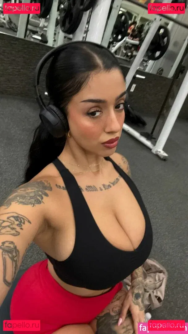 May Bakshi Onlyfans Photo Gallery 