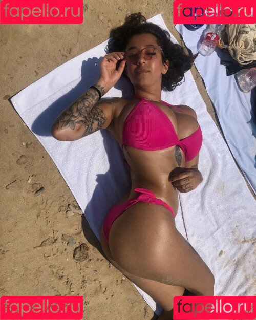 May Bakshi Onlyfans Photo Gallery 