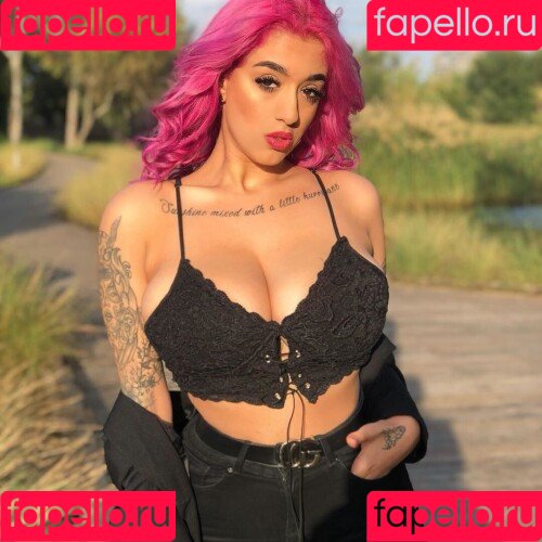 May Bakshi Onlyfans Photo Gallery 