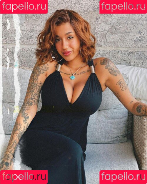 May Bakshi Onlyfans Photo Gallery 