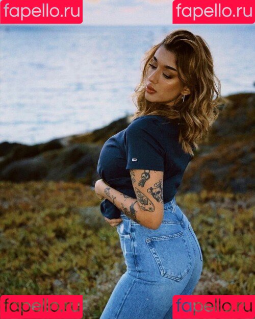 May Bakshi Onlyfans Photo Gallery 