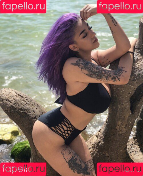 May Bakshi Onlyfans Photo Gallery 