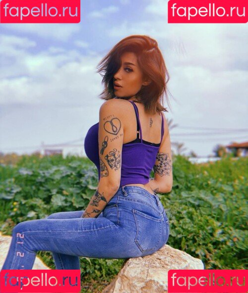 May Bakshi Onlyfans Photo Gallery 