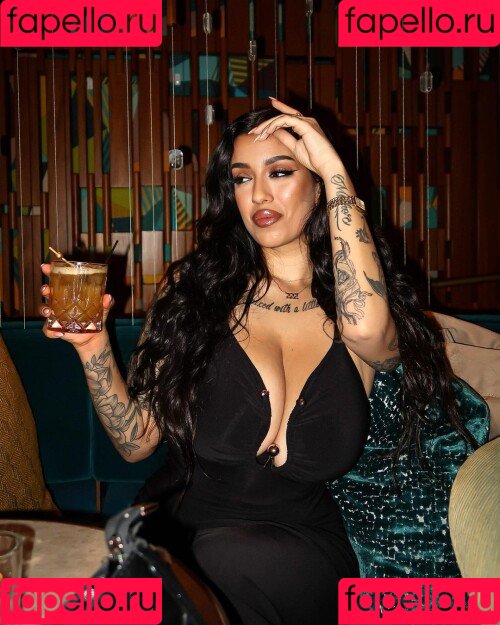 May Bakshi Onlyfans Photo Gallery 