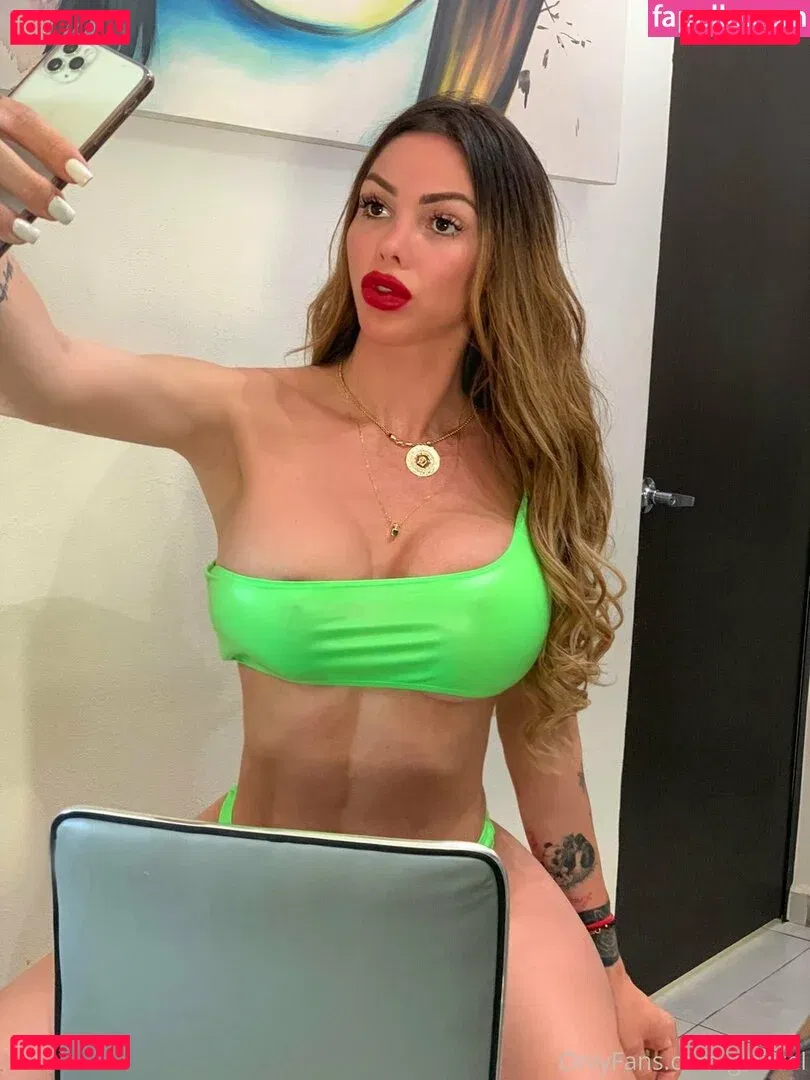 giaitzel Onlyfans Photo Gallery 