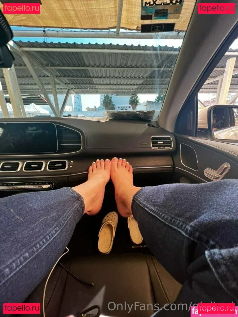 giaitzel Onlyfans Photo Gallery 