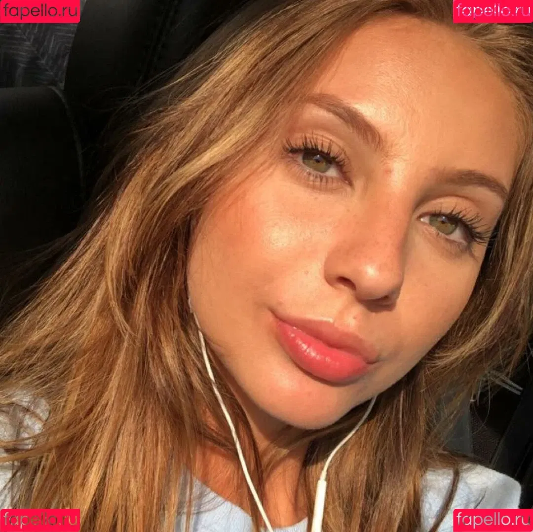 Kaelyn Myers Onlyfans Photo Gallery 