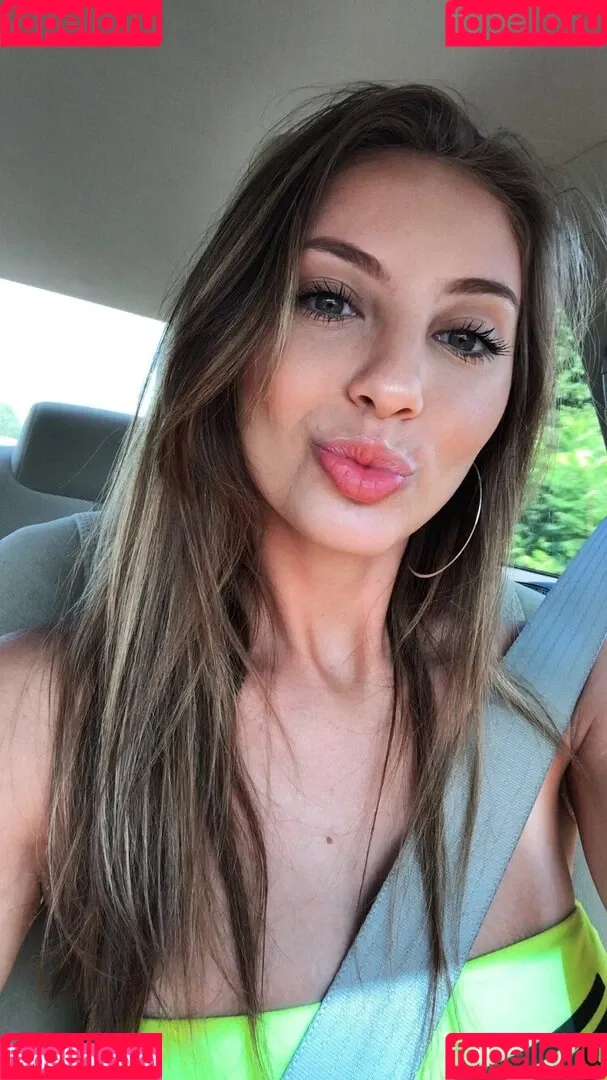 Kaelyn Myers Onlyfans Photo Gallery 