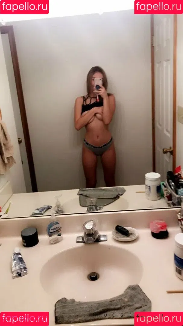 Kaelyn Myers Onlyfans Photo Gallery 