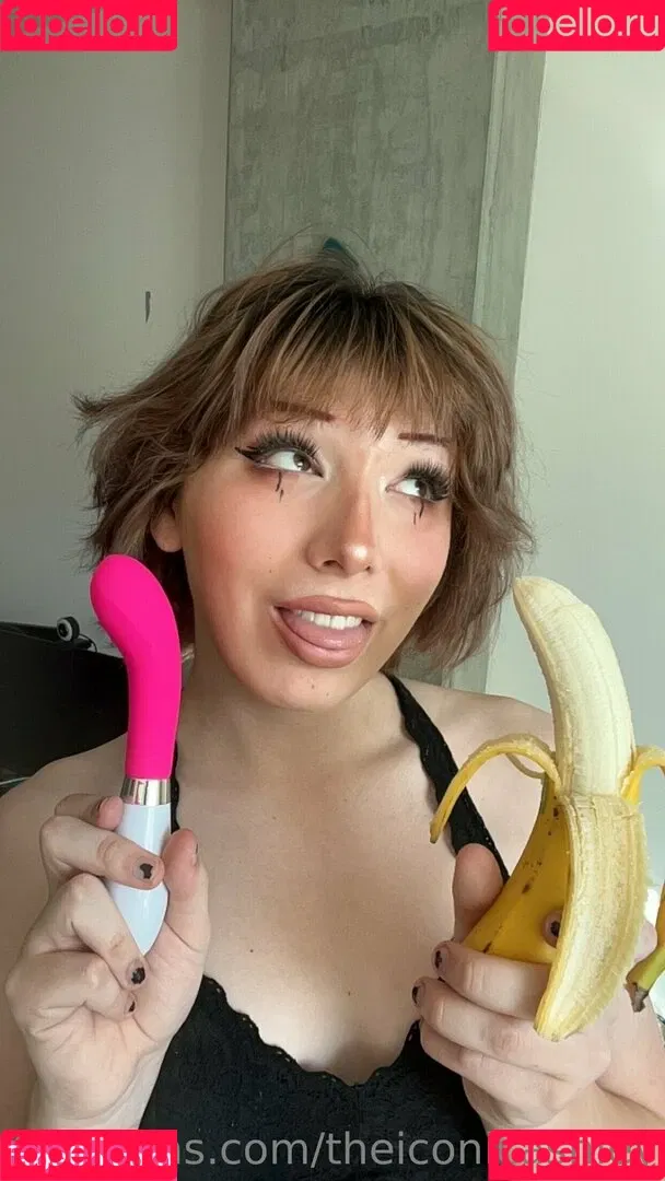 theiconicashley Onlyfans Photo Gallery 